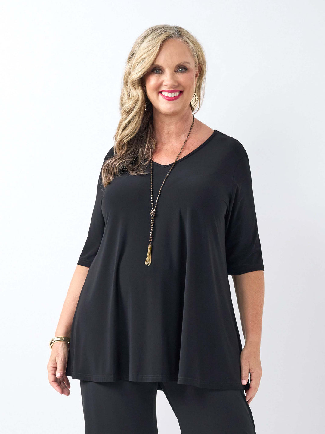 1084 Basic Black Jersey Top