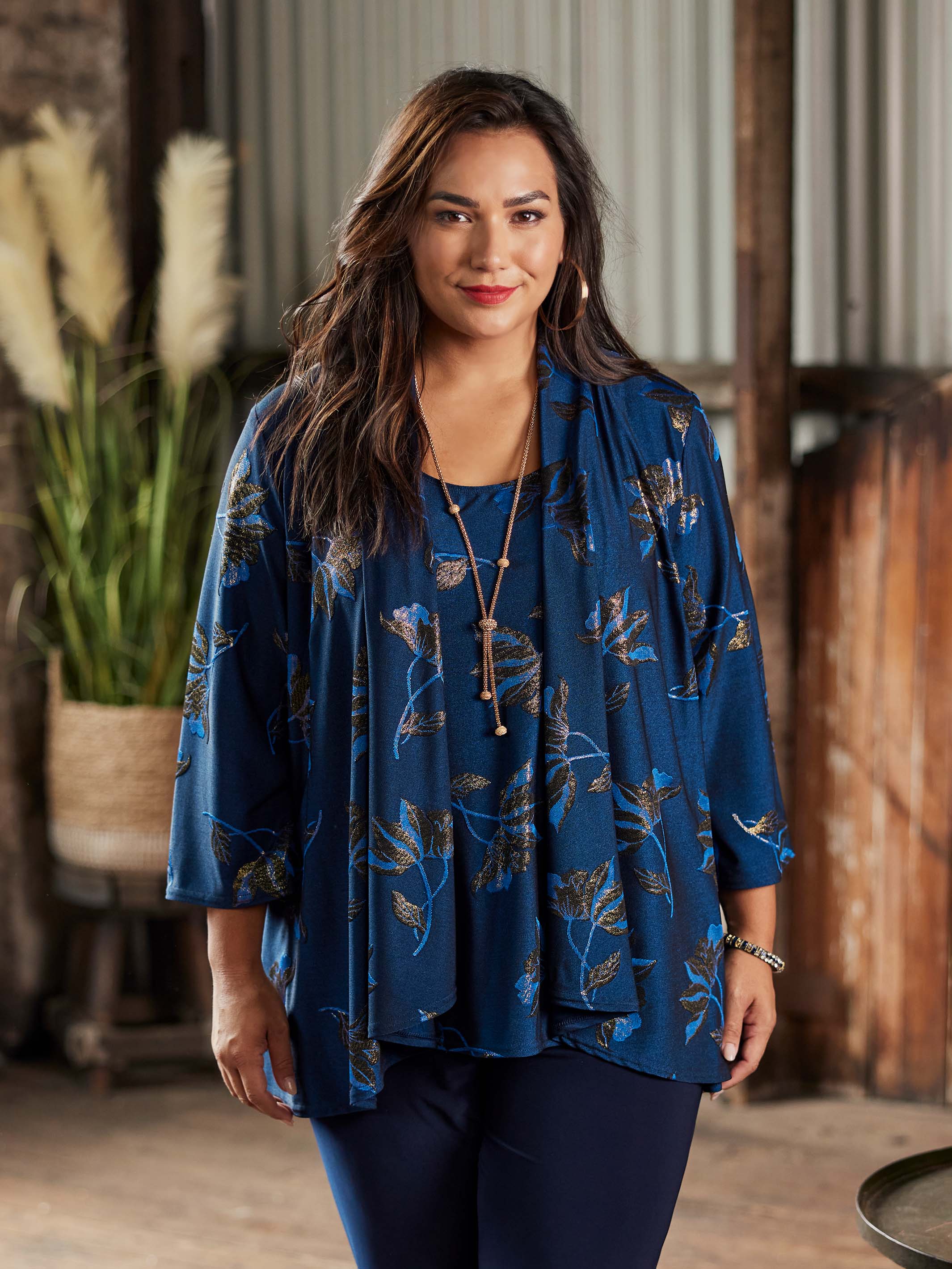Buy Women s Plus Size Evening Wear Jackets Dresses Online Australia Swish Fashion