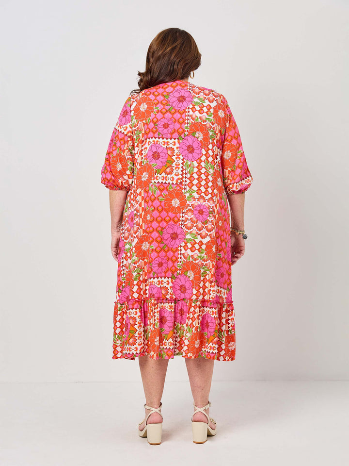 V-Neck Frill Hem Print Rayon Dress - Retro