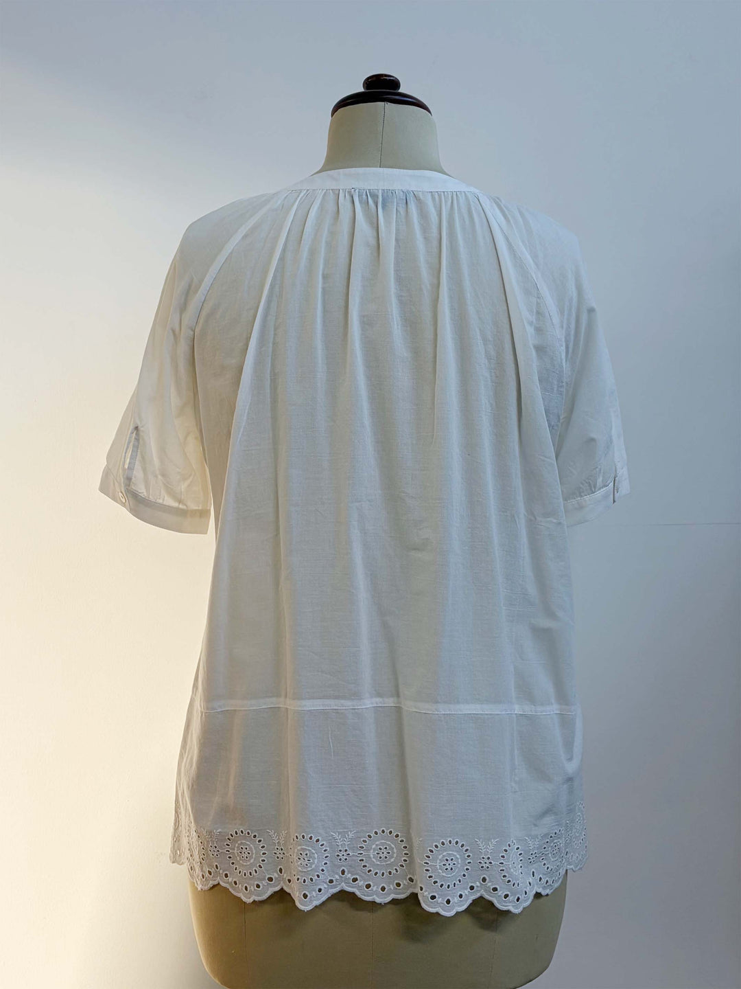 Broderie Border Plain Top - White