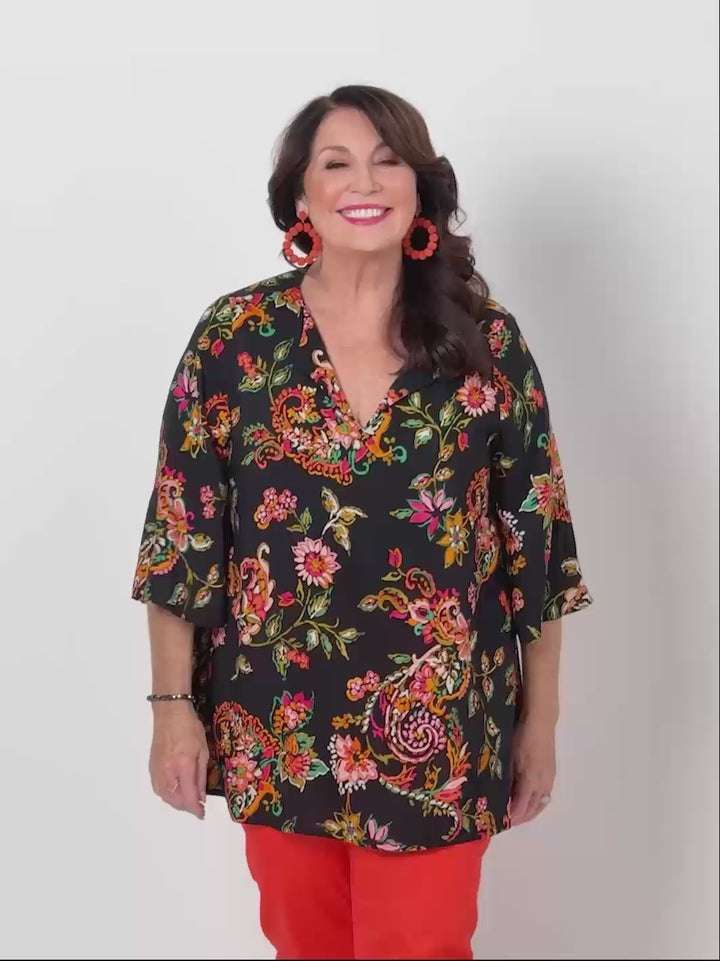 V-Neck Print Top - Flowers at Dusk