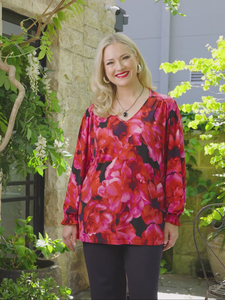 Shirred Cuff Stretch Top - Poetic Blossoms